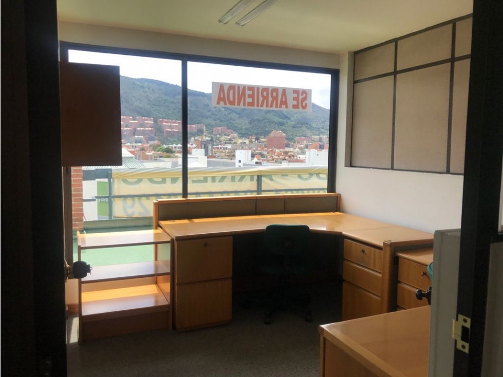 SE VENDE O ARRIENDA OFICINA EN SANTA BARBARA. P — foto 4