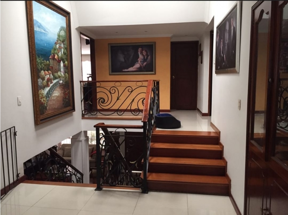SE VENDE CASA EN ALHAMBRA.A - 3