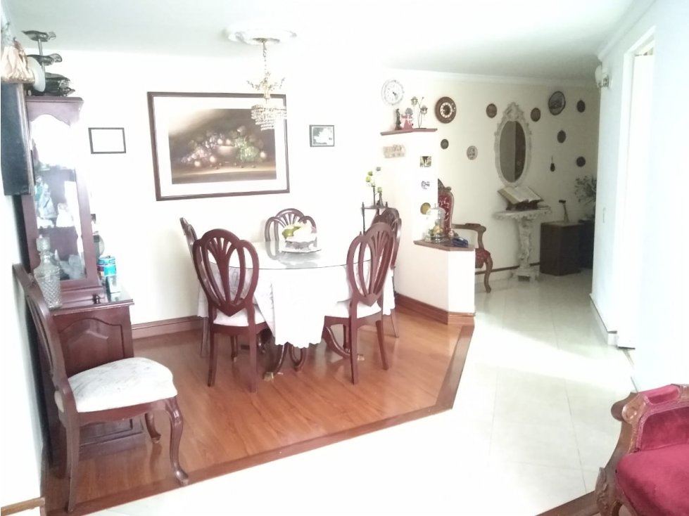 SE VENDE APARTAMENTO EN LA CALLEJA.P