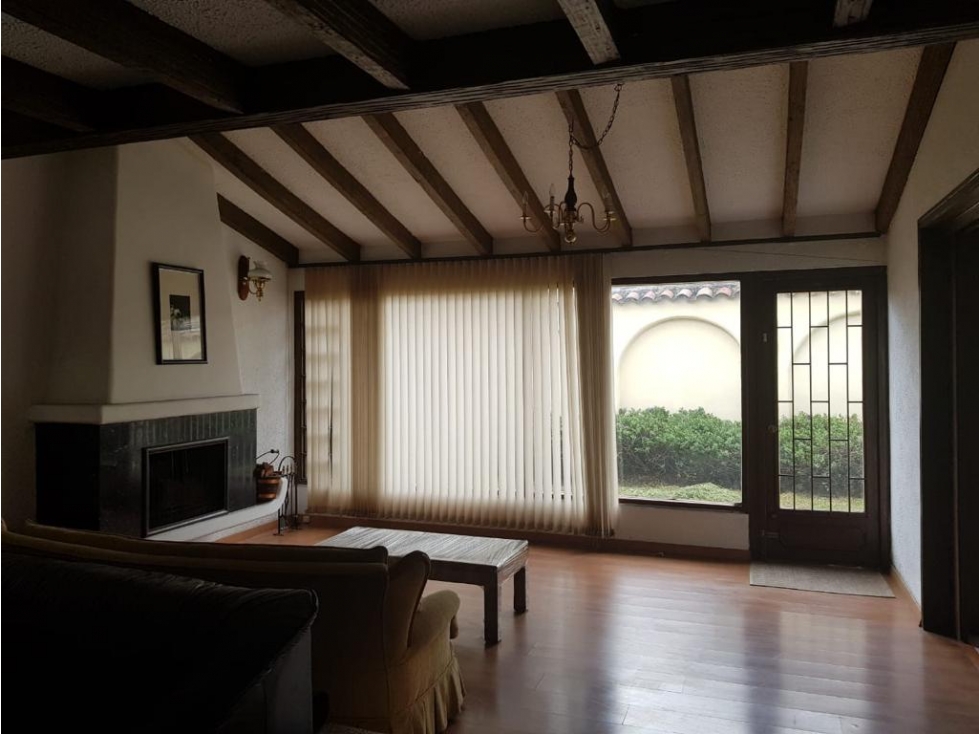 SE VENDE CASA EN CERROS NIZA.P — foto 3
