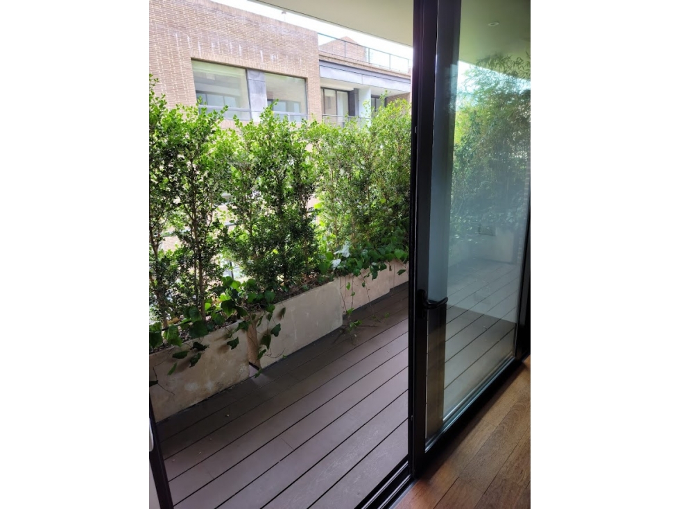 SE VENDE APARTAMENTO ARRENDADO EN LOS ROSALES. A — foto 4