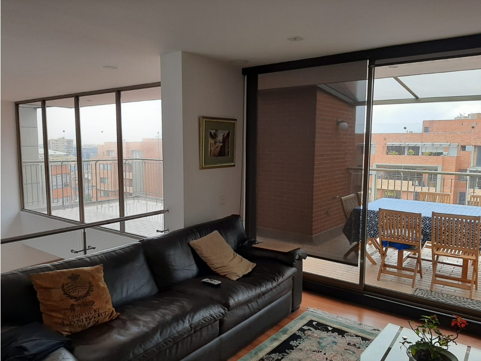 SE VENDE APARTAMENTO EN COUNTRY - ALAMEDA. T/A — foto 4