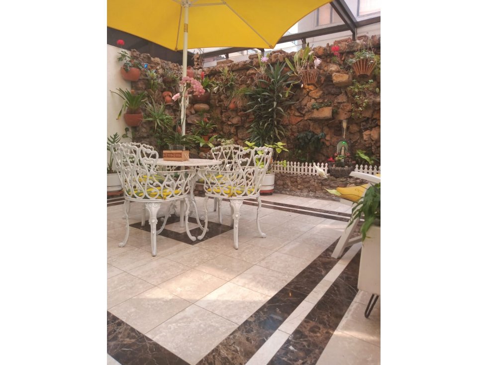 SE VENDE APARTAMENTO EN SANTA BARBARA ORIENTAL.P