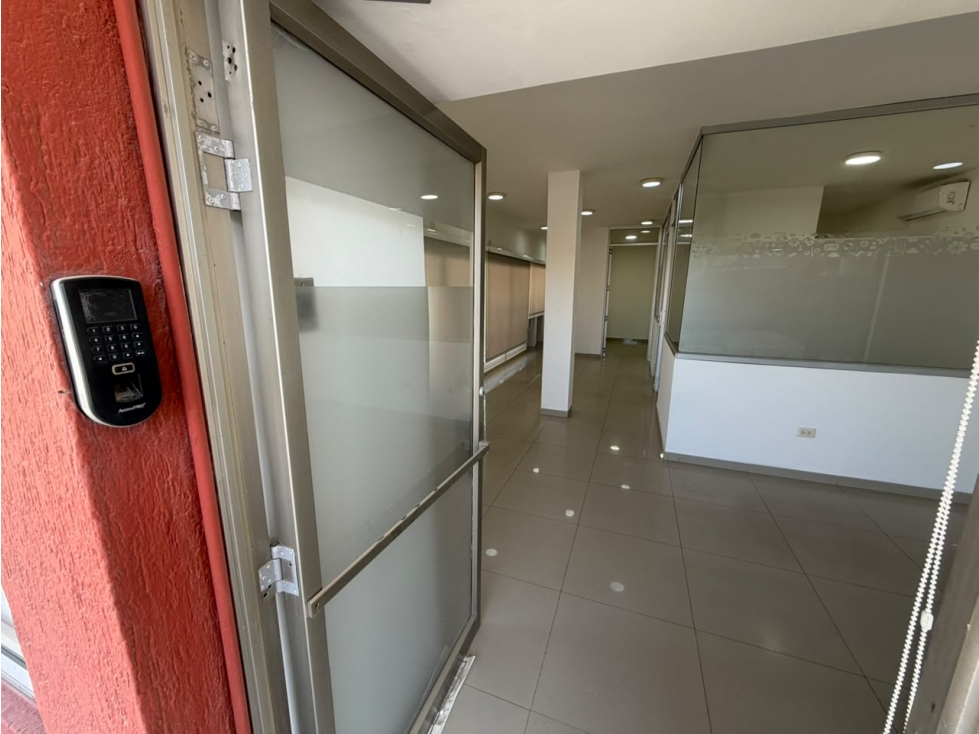 Edificio Flagler Calle 72, Barranquilla: Oficina en Venta y Arriendo — foto 2