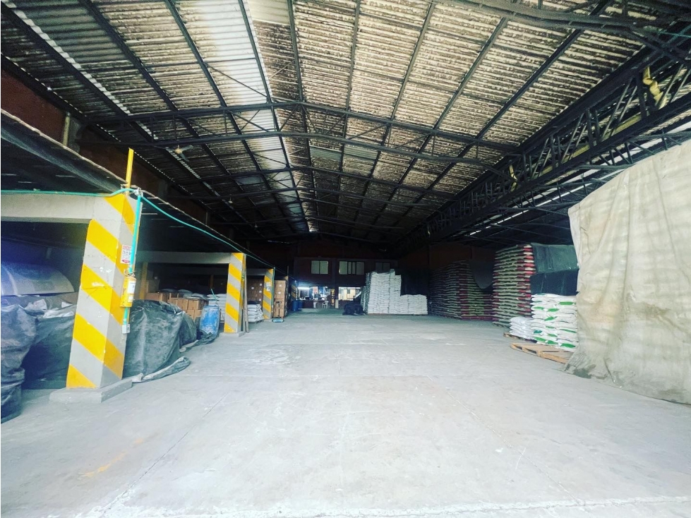 ARRIENDO BODEGAS CONDOMINIO LA NUBIA CANDELARIA - 5