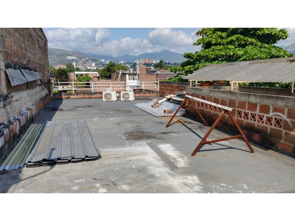 ARRIENDO BODEGA CON LOCAL Y OFICINAS BARRIO GUAYAQUIL CALI — foto 5