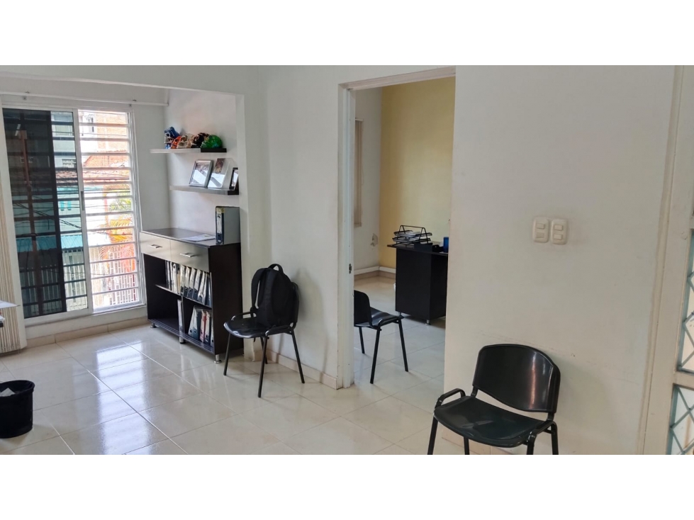 ARRIENDO BODEGA CON LOCAL Y OFICINAS BARRIO GUAYAQUIL CALI — foto 6