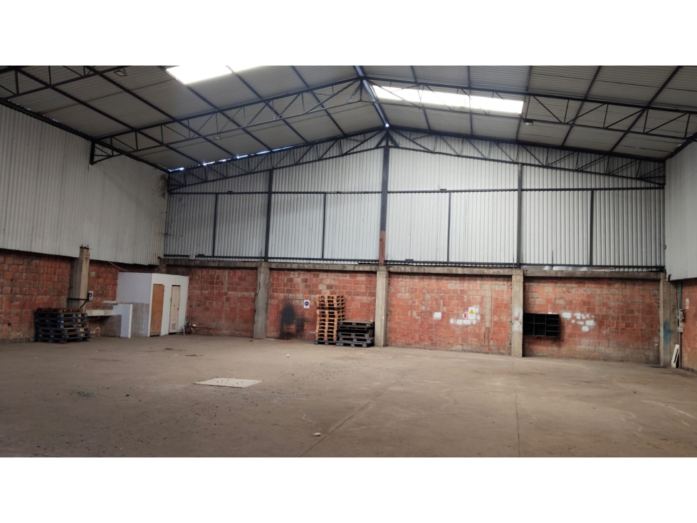 VENTA BODEGA CONDOMINIO LA DOLORES SECTOR CAUCA SECO — foto 2