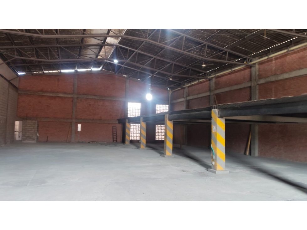 VENTA BODEGA CONDOMINIO LA NUBIA CANDELARIA - 3