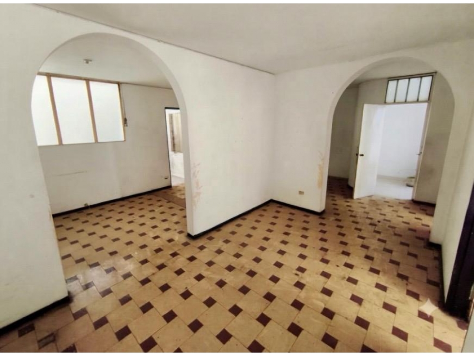 VENTA APARTAMENTO PARA REMODELAR SAN FERNANDO VIEJO OESTE DE CALI.