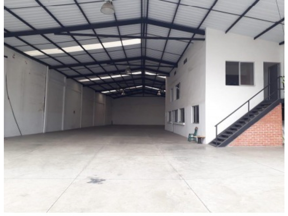 ARRIENDO BODEGAS SAN NICOLAS CALI — foto 2