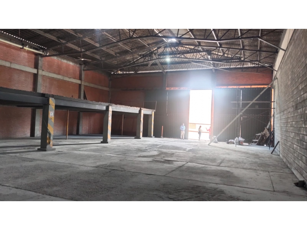 VENTA BODEGA CONDOMINIO LA NUBIA CANDELARIA - 6
