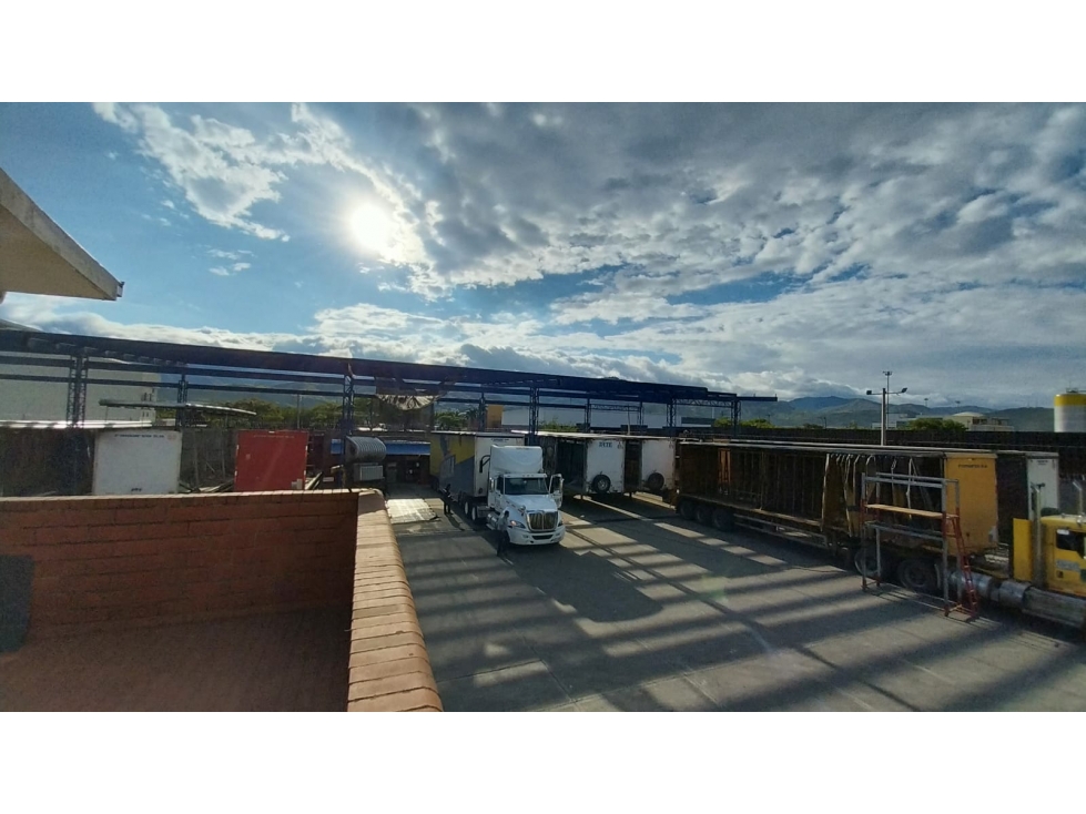 ARRIENDO LOTE CON OFICINAS AUTOPISTA CALI YUMBO — foto 6