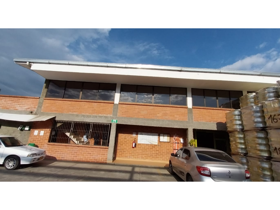 ARRIENDO LOTE CON OFICINAS AUTOPISTA CALI YUMBO — foto 3