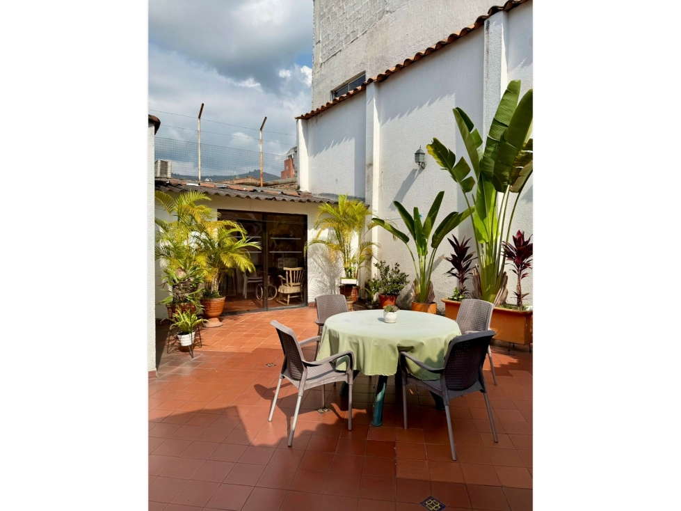 VENTA CASA BIFAMILIAR LA FLORA NORTE DE CALI