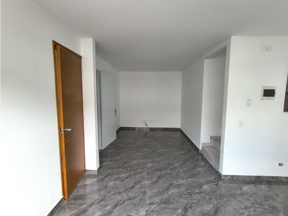 VENTA CASA TIPO TOWNHOUSE PARQUE BAMBU AV. SACHAMATE JAMUNDI — foto 4