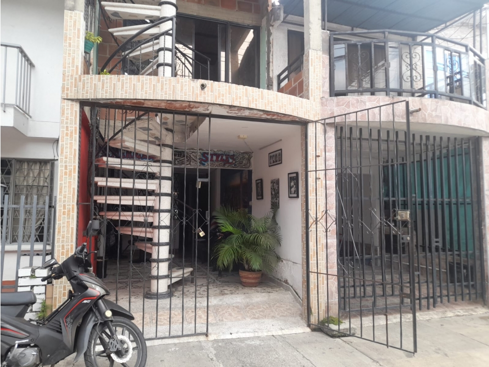 VENTA CASA BIFAMILIAR BRISAS DE LOS ALAMOS CALI