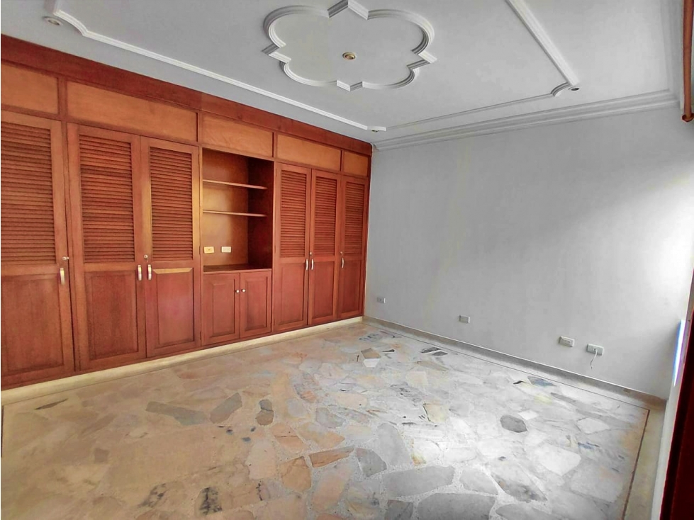 ARRIENDO CASA COMERCIAL Y/O TRIFAMILIAR EL LIMONAR CALI — foto 2