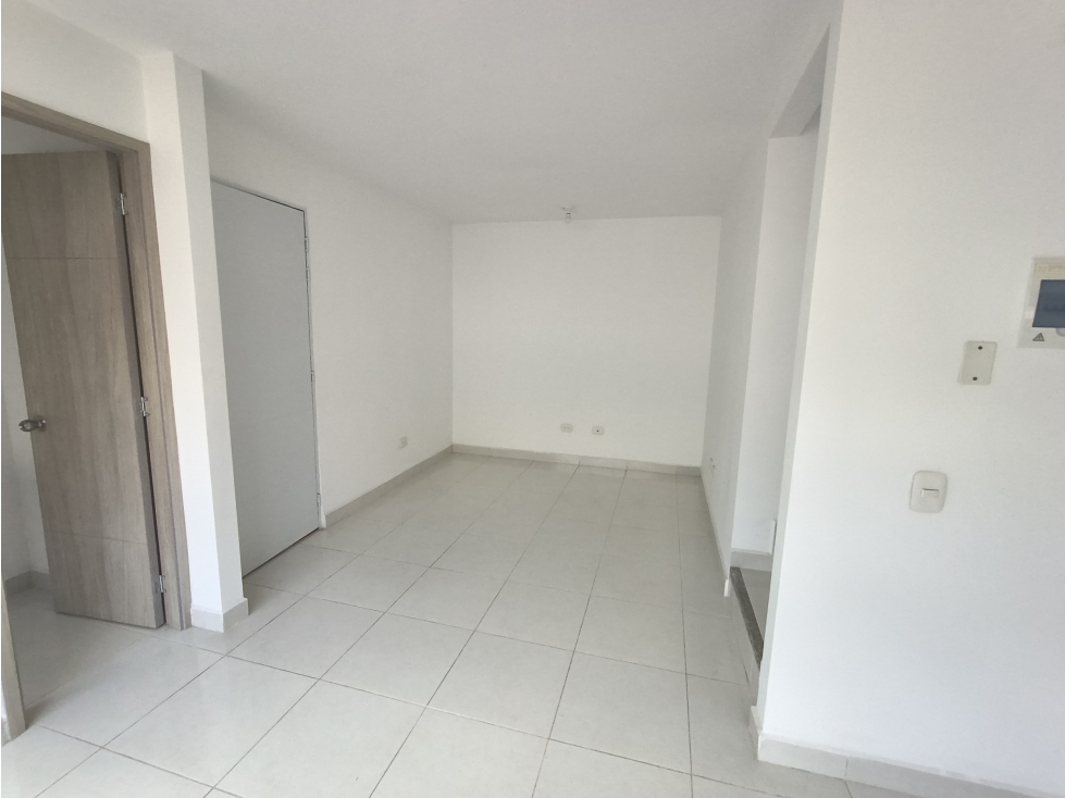 VENTA CASA TIPO TOWN HOUSE UNIDAD BAMBU AV. SACHAMATE JAMUNDI — foto 2