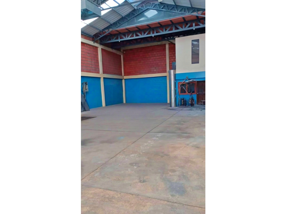 VENTA BODEGA SAN BOSCO CENTRO DE CALI — foto 2