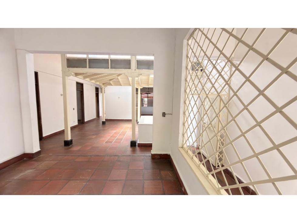 ARRIENDO CASA PARA OFICINAS SAN FERNANDO SUR DE CALI - 4