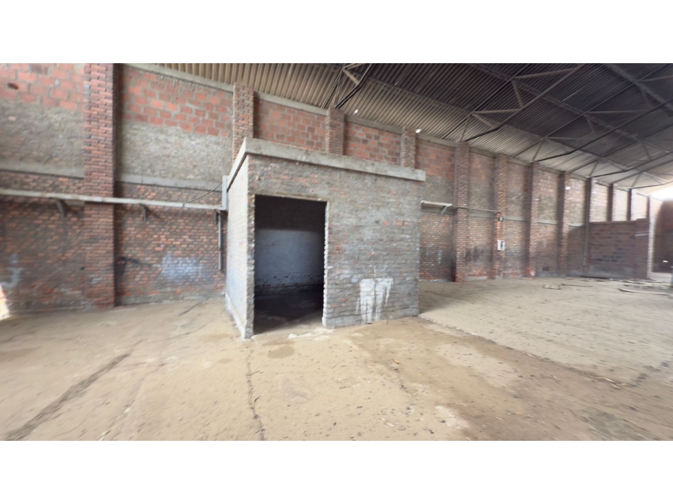VENTA DE BODEGA EN GUABINAS YUMBO - 4