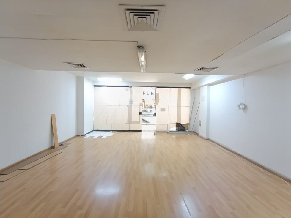 Arriendo de local comercial, centro comercial Unicentro - Medellín — foto 2