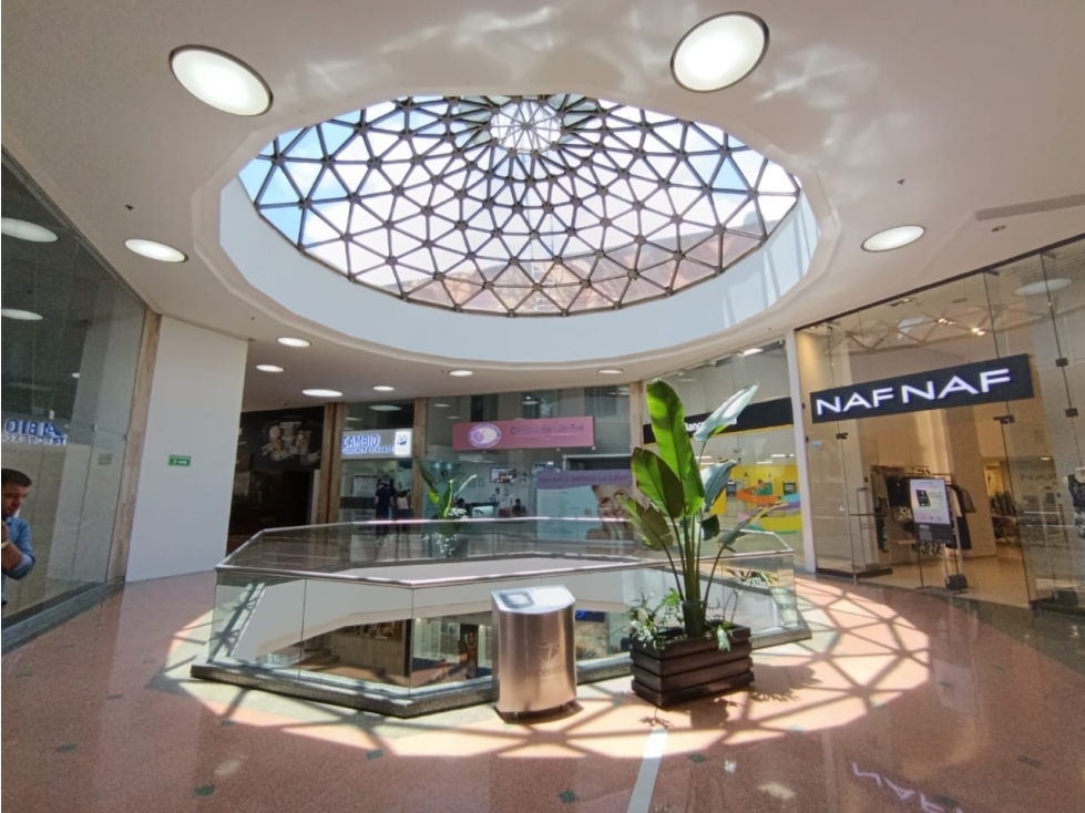 Arriendo de local comercial, centro comercial Unicentro - Medellín