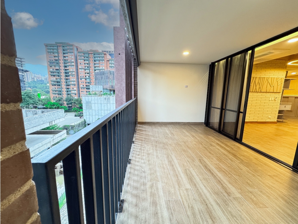 Arriendo de apartamento en el Poblado, sector ciudad del río.