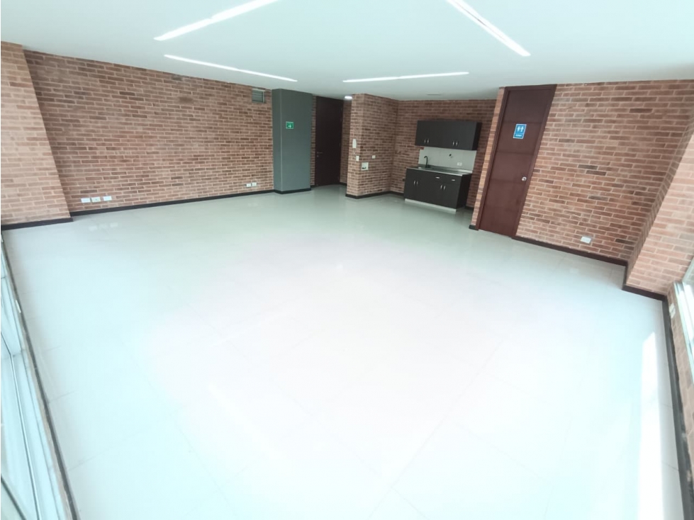 Arriendo de oficina en Medellín, sector San Julián