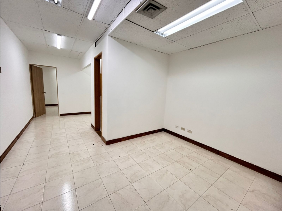 Arriendo Oficina en Medellin, Poblado
