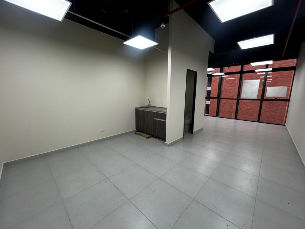 Arriendo Oficina en Medellín Sector Las Palmas — foto 2