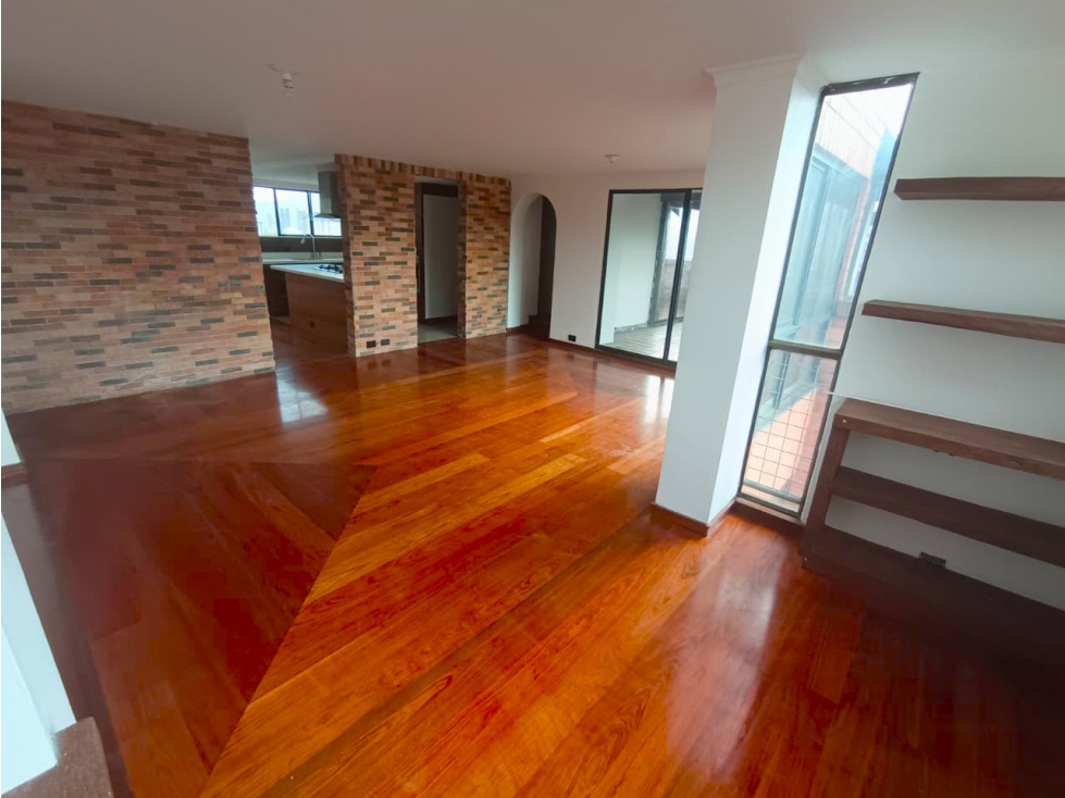 Arriendo de apartamento en el Poblado, sector los balsos.