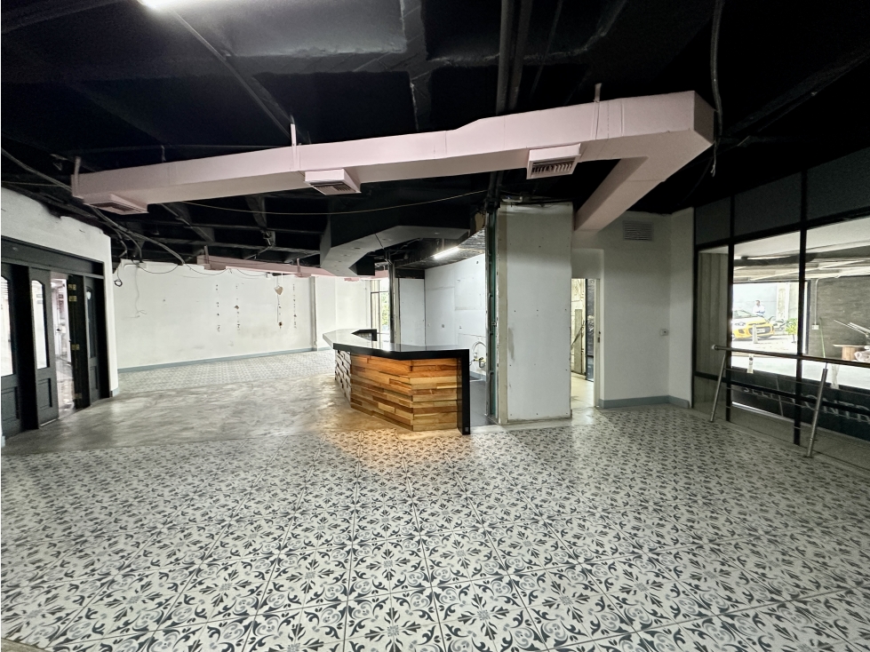 Arriendo de Local en Medellín, sector Milla de Oro — foto 4