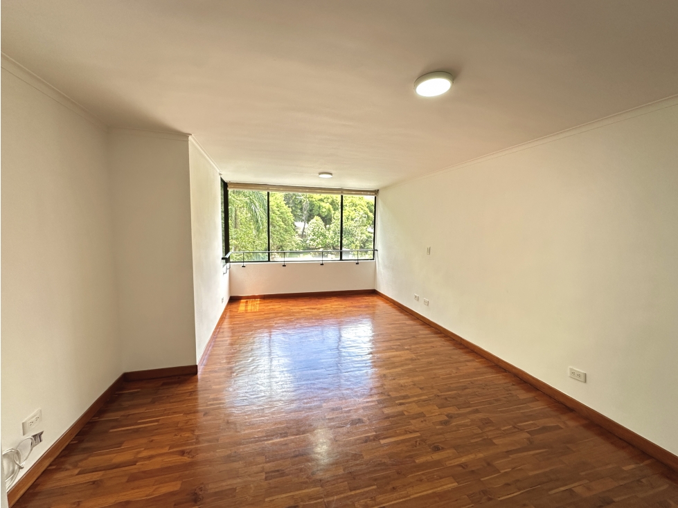 Arriendo Apartamento en el sector Altos del Poblado - Medellín — foto 3