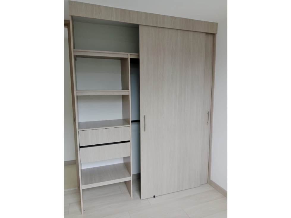 Venta de Apartamento en Sabaneta - Alto Las Flores — foto 6