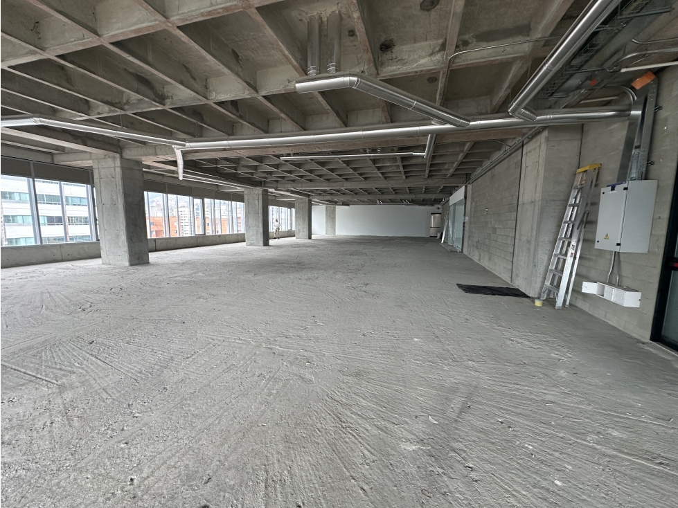 Arriendo de Oficina en Ciudad Del Río - Medellín — foto 3