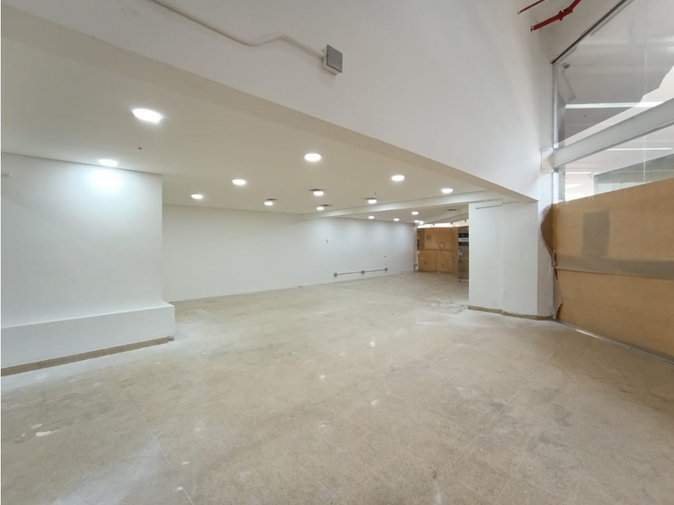 Arriendo de local comercial en centro comercial Unicentro- Medellín — foto 6