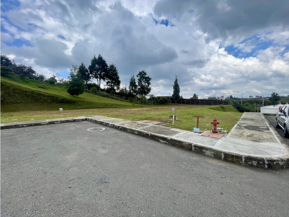 Venta de lote industrial en Rionegro - vía Hipódromo - Aeropuerto