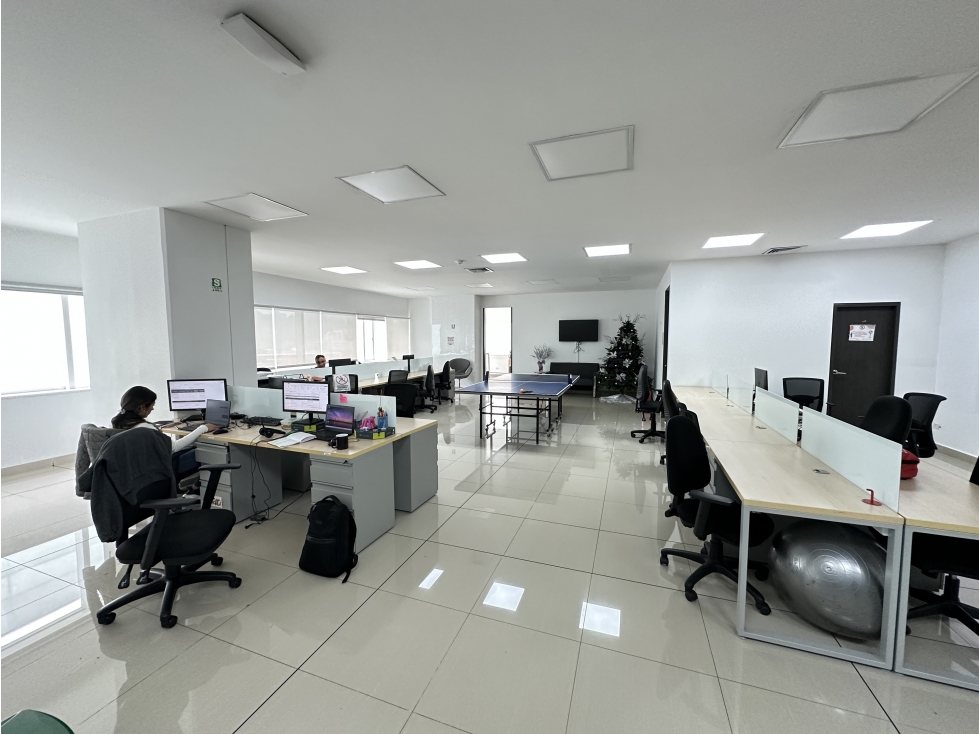 Arriendo de Oficina en Ciudad Del Río - Medellín