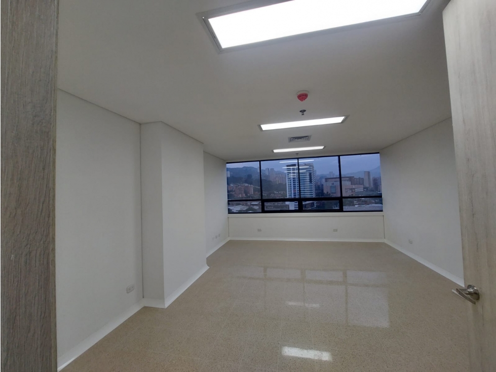 Venta de consultorio en Envigado, sector las Vegas - 5