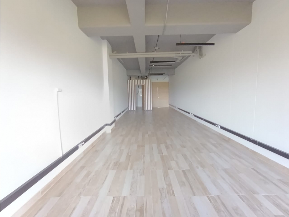 Arriendo de oficina en el Alto de las palmas — foto 2