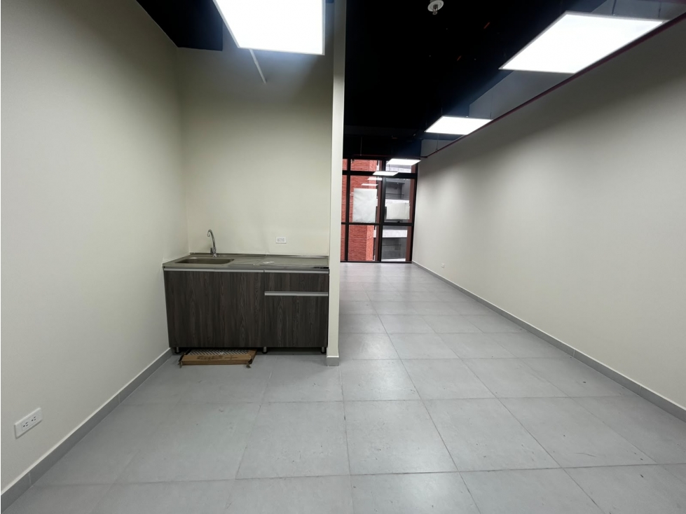 Arriendo Oficina en Medellín Sector Las Palmas — foto 5