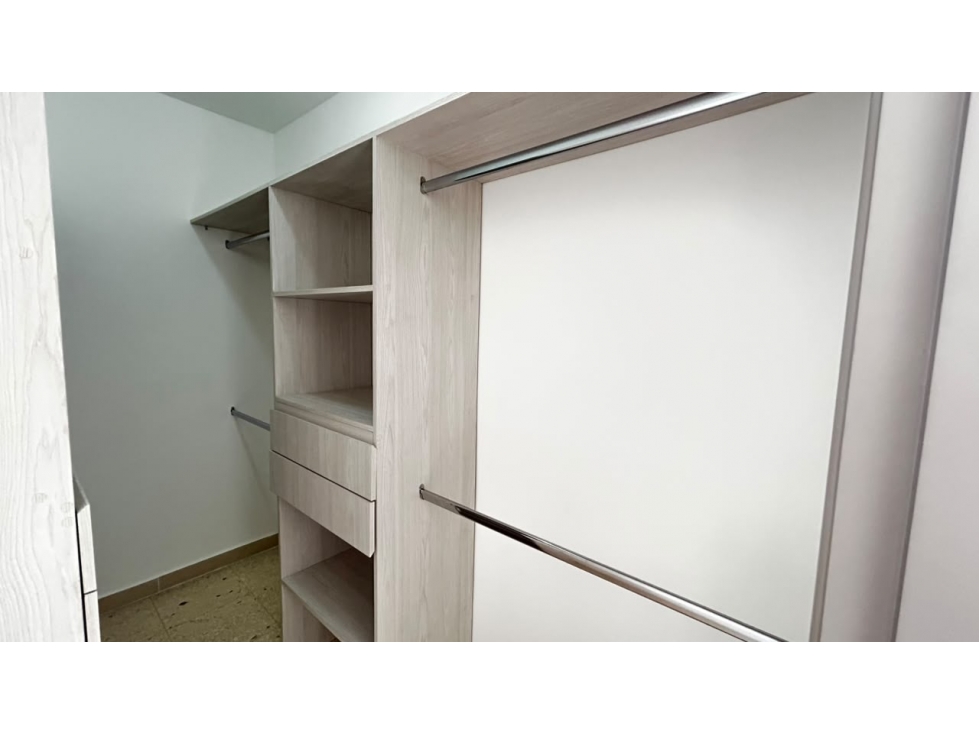 Arriendo apartamento en el Poblado, Sector de El Castillo — foto 6
