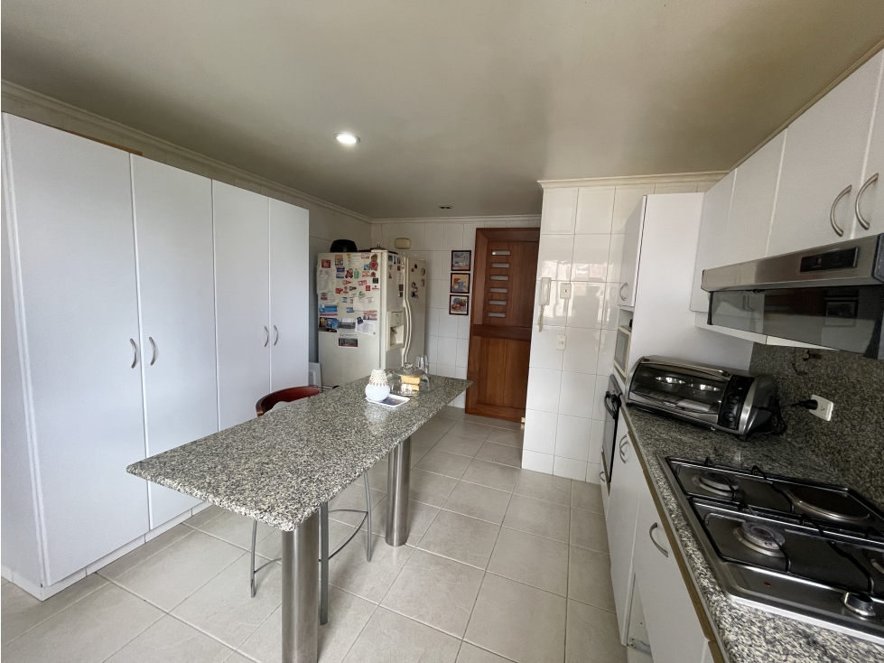 Arriendo y venta de apartamento en el Tesoro - Medellín — foto 6