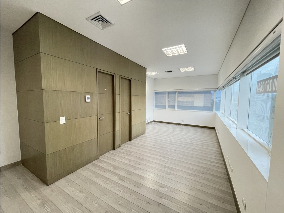 Venta de Oficina en Ciudad Del Río - Medellín