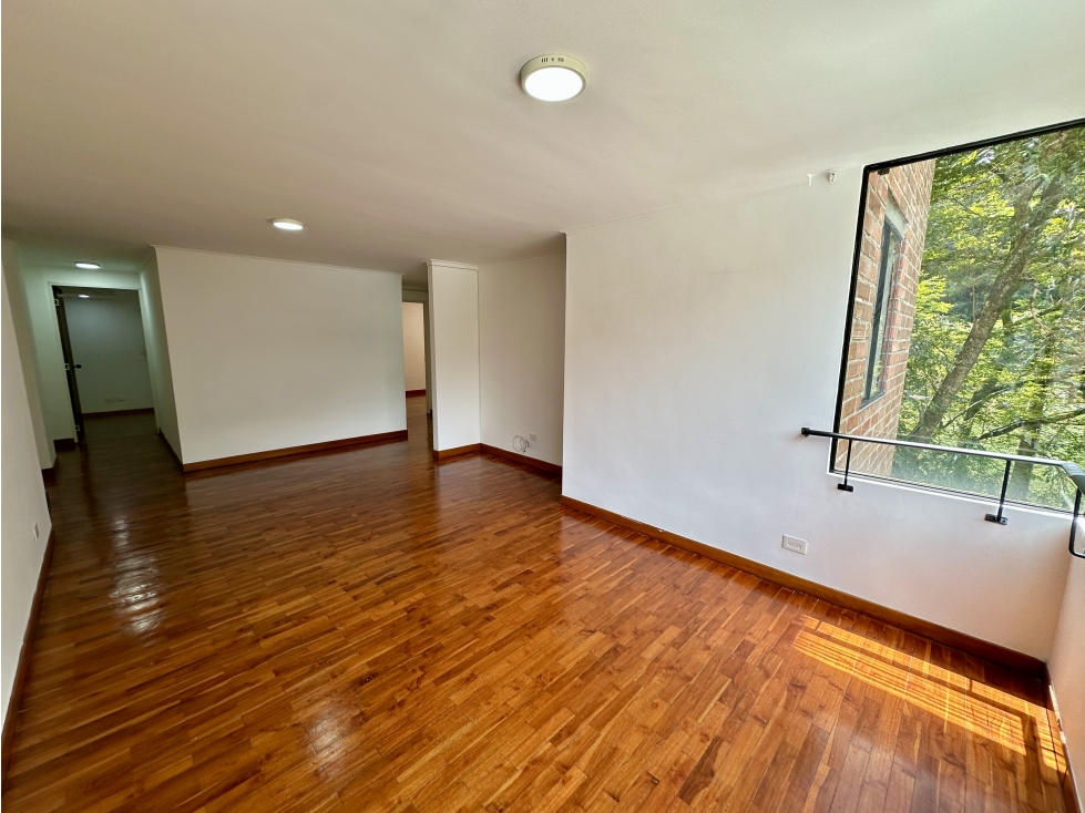 Arriendo Apartamento en el sector Altos del Poblado - Medellín