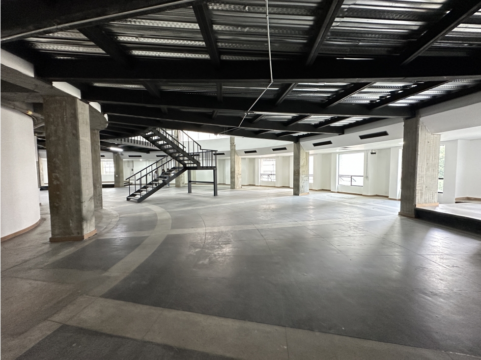 Arriendo de Local en Medellín, sector Oviedo — foto 4
