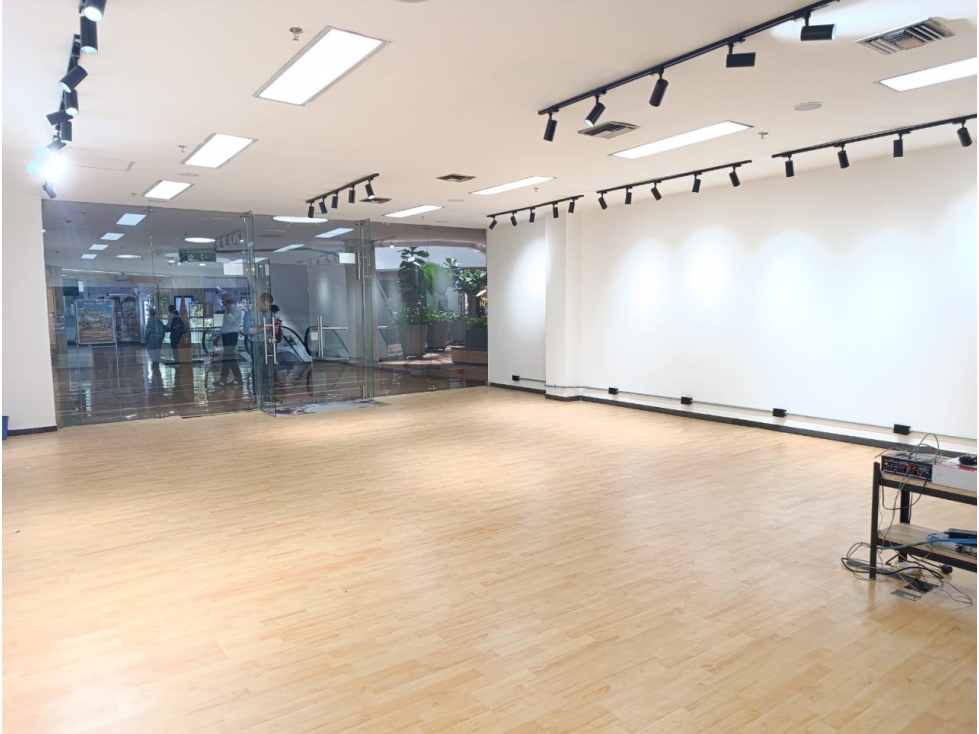Arriendo de local comercial, centro comercial Unicentro - Medellín — foto 3