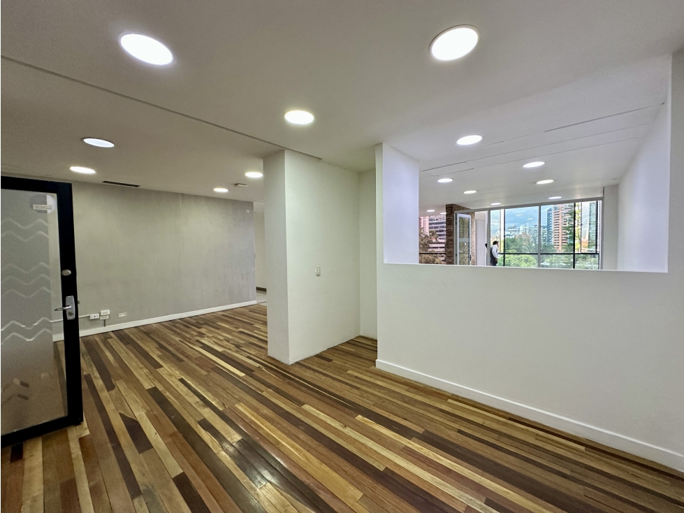 Arriendo oficina en Medellín - sector Oviedo — foto 3